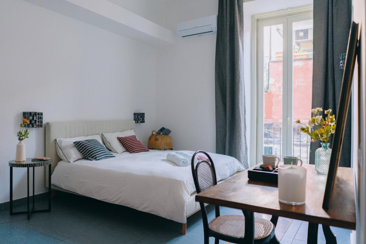 Janare - Rooms & Terrace Napoli Eksteriør billede