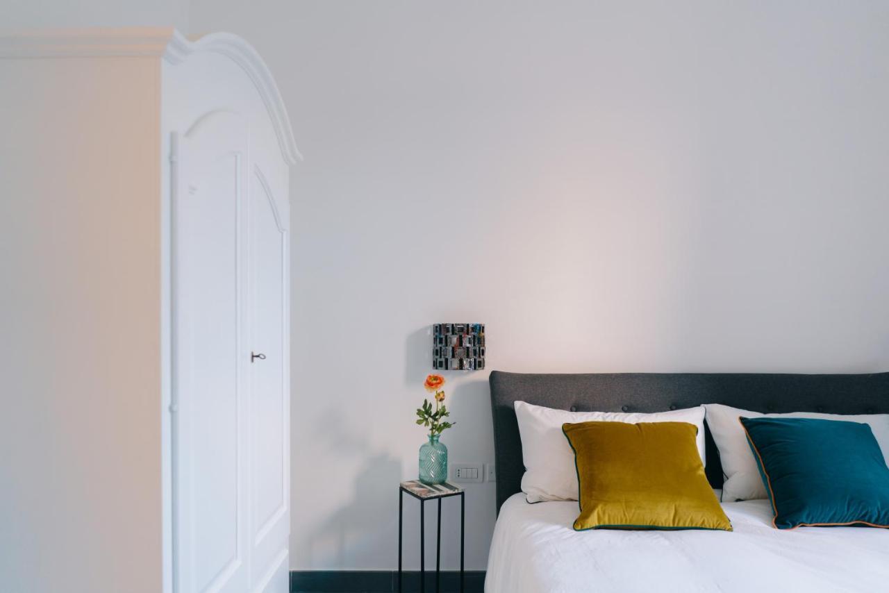 Janare - Rooms & Terrace Napoli Eksteriør billede